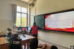 南方电网云南曲靖师宗供电局：“电力雷锋”进校园 情暖山区孩童心