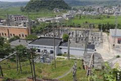 逐浪40载    从1到100—改革开放40年  安顺电网展新颜