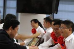 南方电网贵州都匀供电局喜获南方电网五一劳动奖状