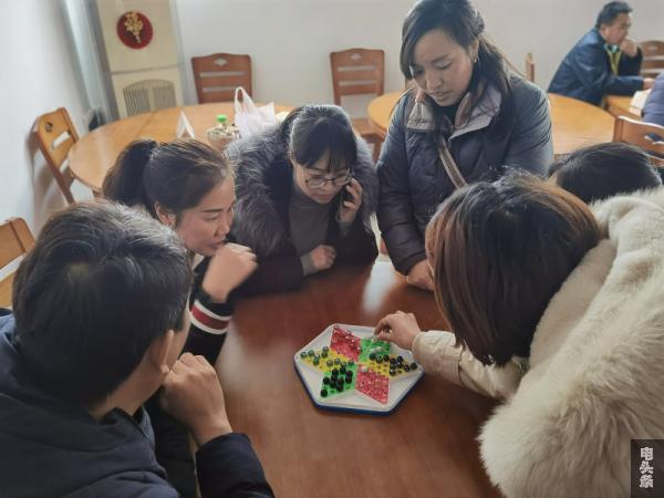 6、跳棋比赛（张亮）